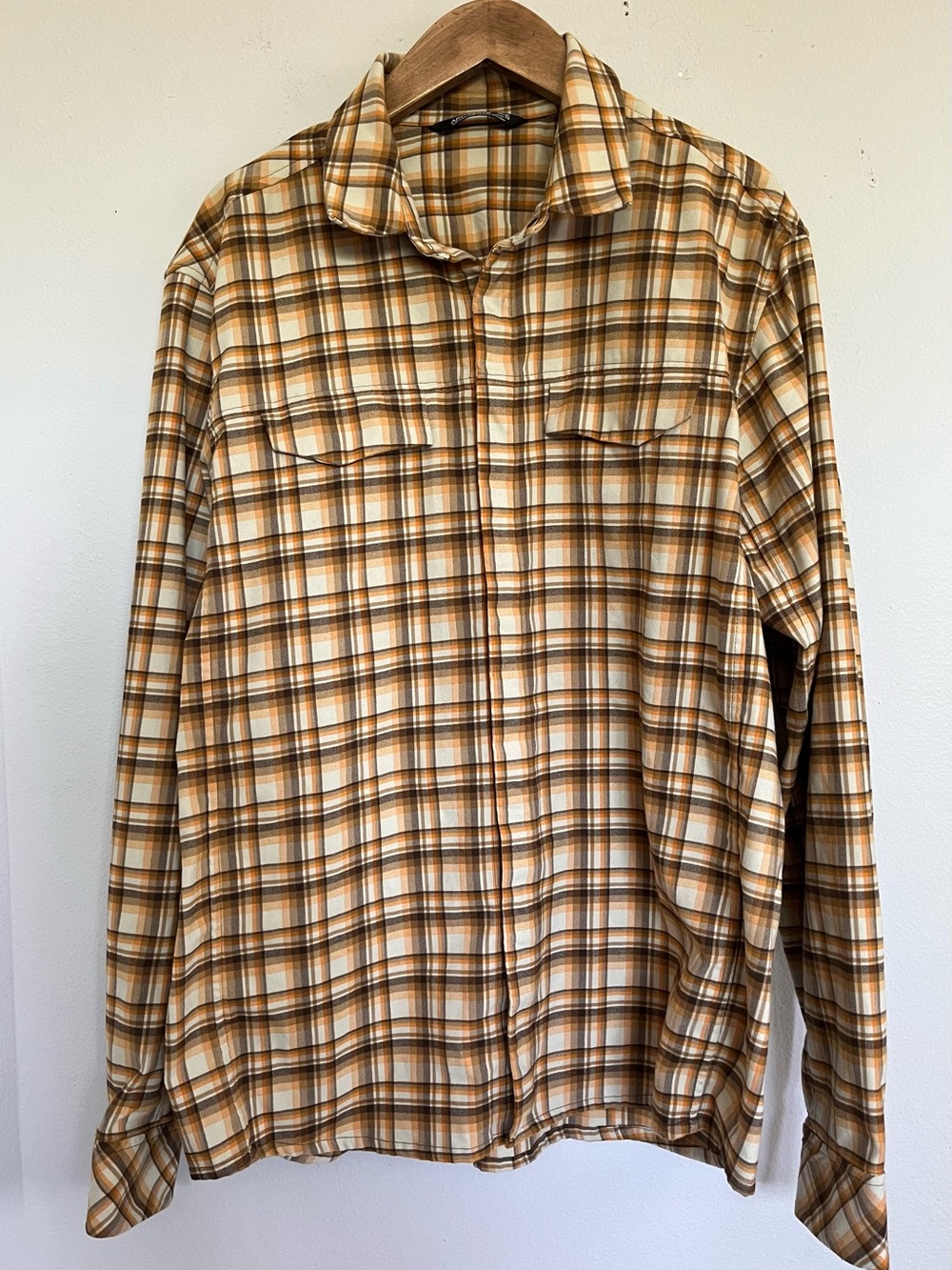 Arc'teryx Gryson Plaid Flannel Men XL Brown Tan Snap Button Outdoors Gorpcore